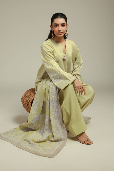 Printed | Cambric | Tailored 3-piece Set | AED 250.00