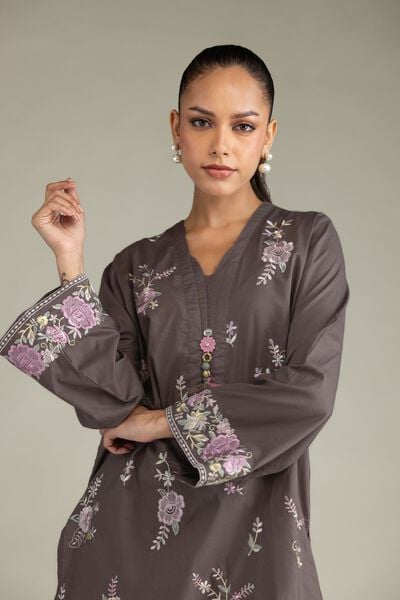 Embroidered | Cambric | Floral V-Neck Kurta | AED 180.00