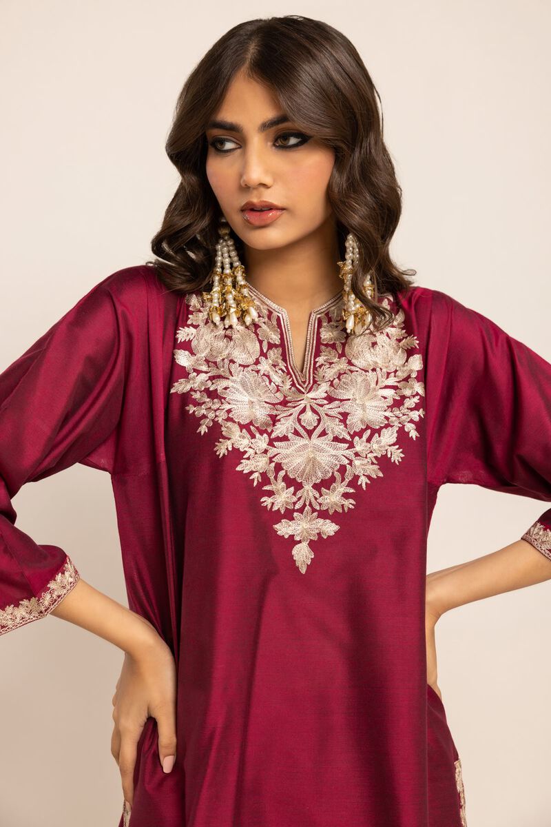  | Kurta | Embroidered | null