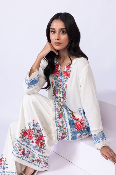 Embroidered | Polyester Crinkle Chiffon | Kurta | AED 320.00