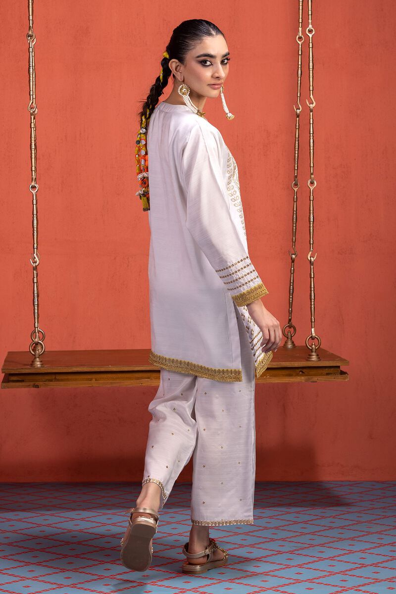  | Kurta | Embroidered | null