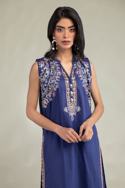 Embroidered | Cotton Dobby | Floral Sleeveless Kurta | AED 200.00