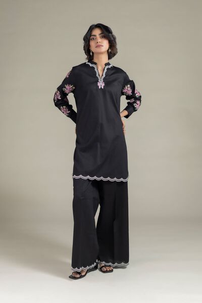 Embroidered | Textured Cotton | Kurta | AED 160.00