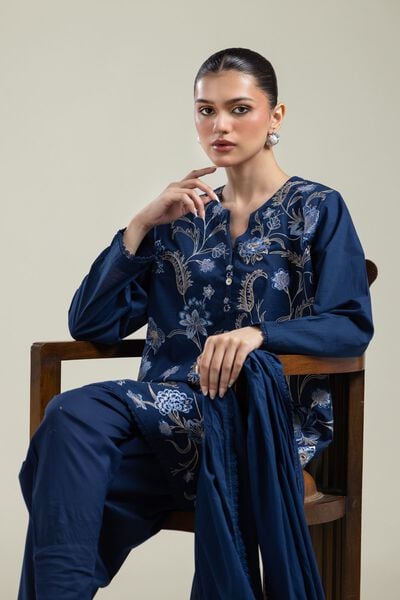 Embroidered | Cambric | Kurta | AED 180.00