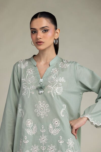 Embroidered | Cambric | Floral Cambric Kurta | AED 200.00