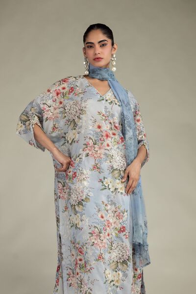 Embroidered | Blended Viscose | Long Embroidered Kurta | AED 115.00