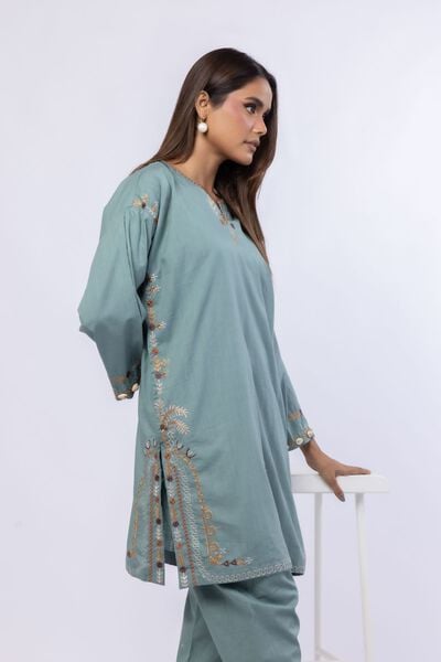 Embroidered | Crosshatch Poplin | Kurta | AED 140.00