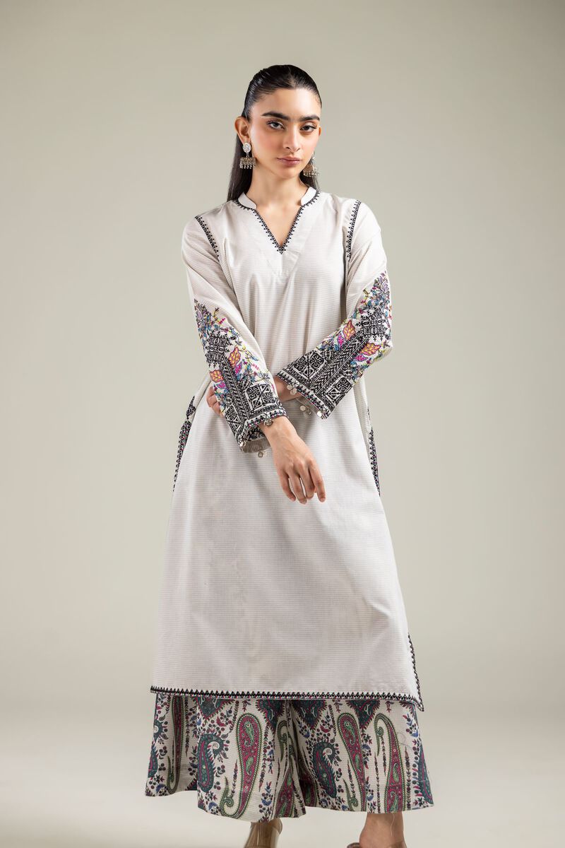 Embroidered | Mesuri | Off-White Longline Kurta | AED 180.00