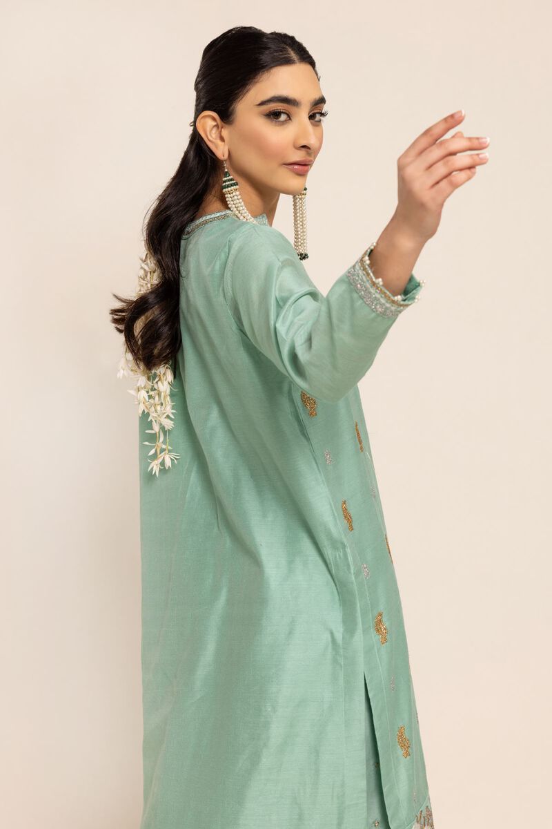  | Kurta | Embroidered | null