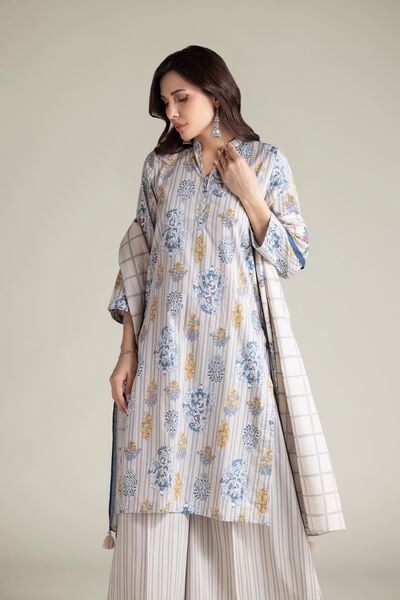 Embroidered | Cambric | Floral Cambric Kurta | AED 100.00