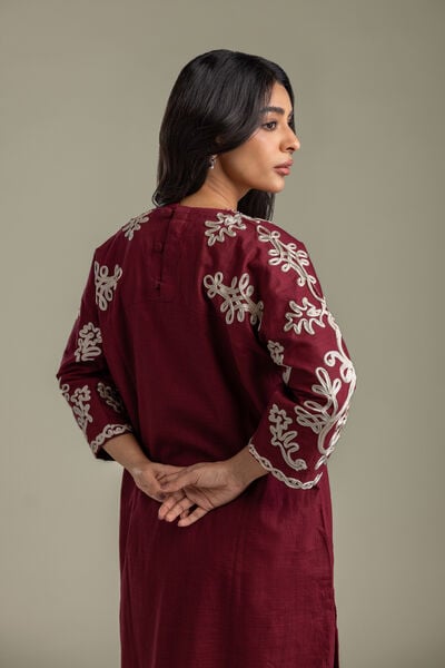 Embroidered | Heavy Textured Cotton | Kurta | AED 250.00