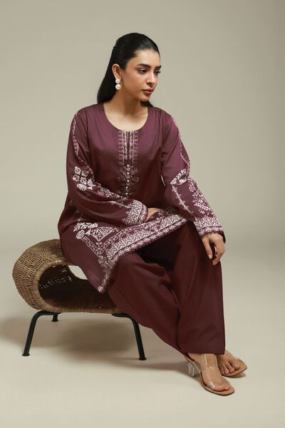Printed | Lawn | Lawn Tailored Set | AED 108.00