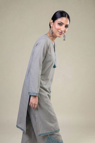 Embroidered | Light Khaddar | Light Khaddar Kurta | AED 200.00
