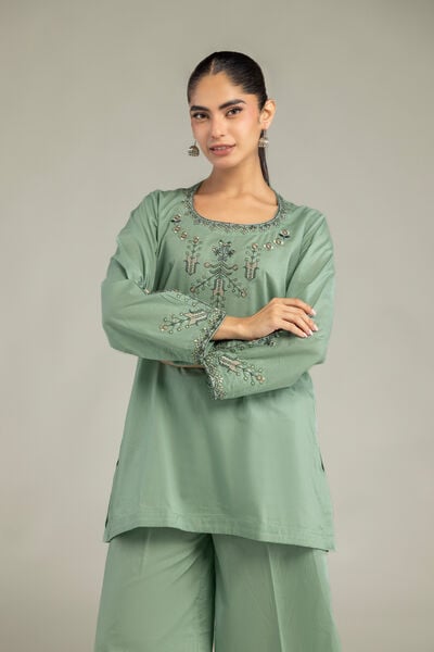 Embroidered | Cambric | Green Cambric Kurta | AED 180.00