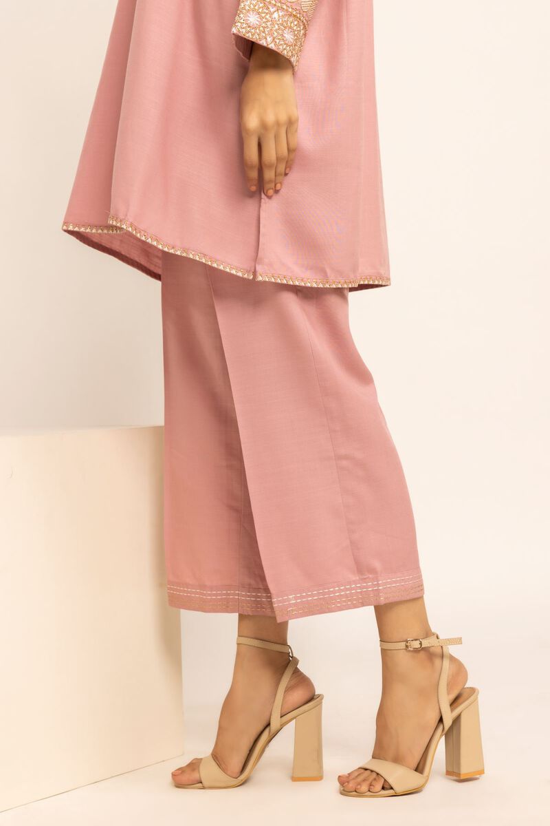  | Pants | Embroidered | null
