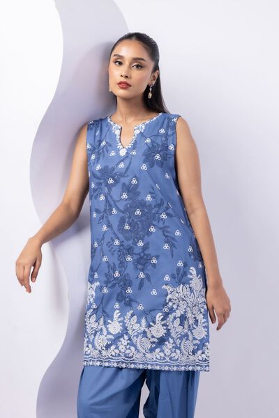 Embroidered | Crosshatch Raw Silk | Kurta | AED 54.00