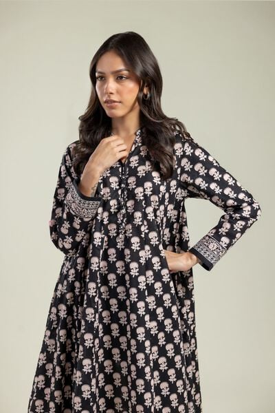Printed | Cambric | V-Neck Black Kurta | AED 180.00