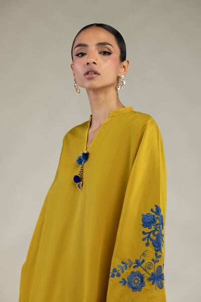 Embroidered | Cambric | Floral Cambric Kurta | AED 130.00