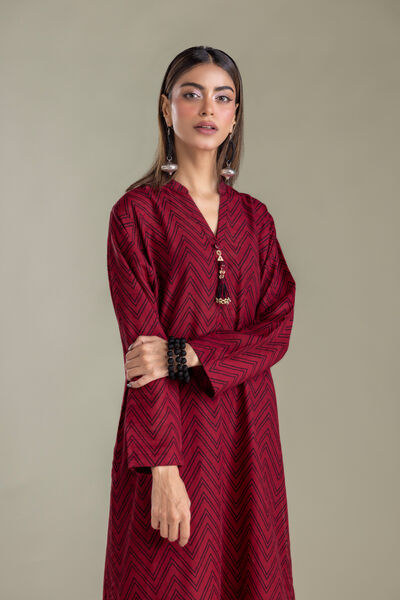 Printed | Light Khaddar | Maroon Khaddar Kurta | AED 150.00