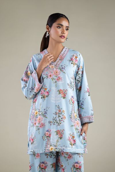 Embroidered | Viscose | Paisley V-Neck Kurta | AED 130.00