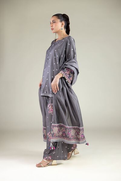 Embroidered | Raw Silk | Geometric Embroidered Kurta | AED 60.00