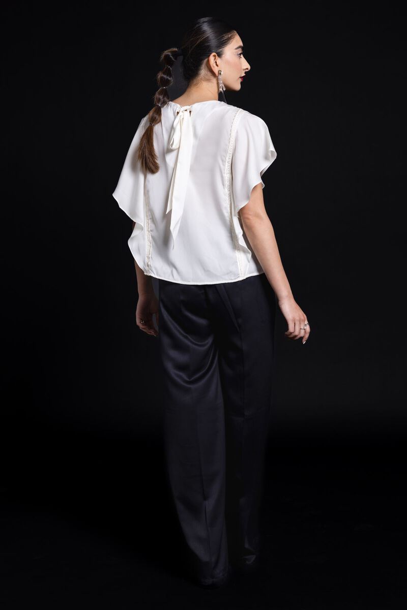  | Blouse | Embroidered | null