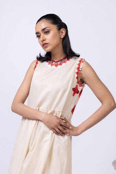 Embroidered | Dobby | Kurta | AED 40.00