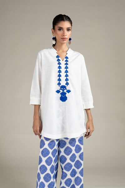 Embroidered | Khaddar | Kurta | AED 100.00