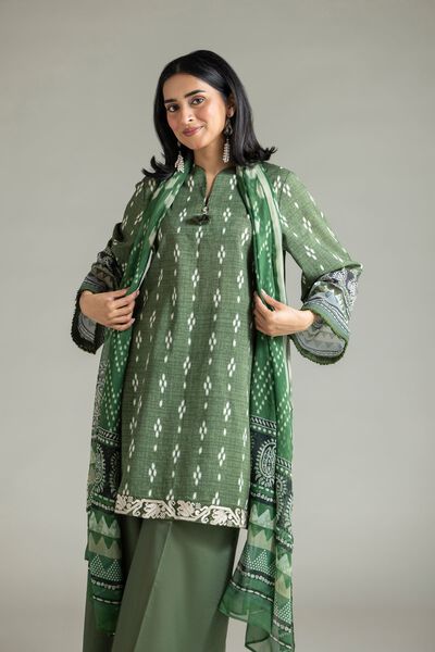 Embroidered | Lawn | 3-Piece Lawn Tailored Set | AED 150.00