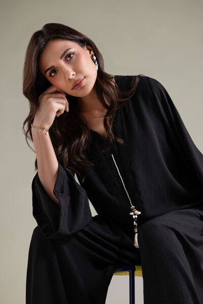 Dyed | Textured Georgette | Solid Black Kurta | AED 180.00