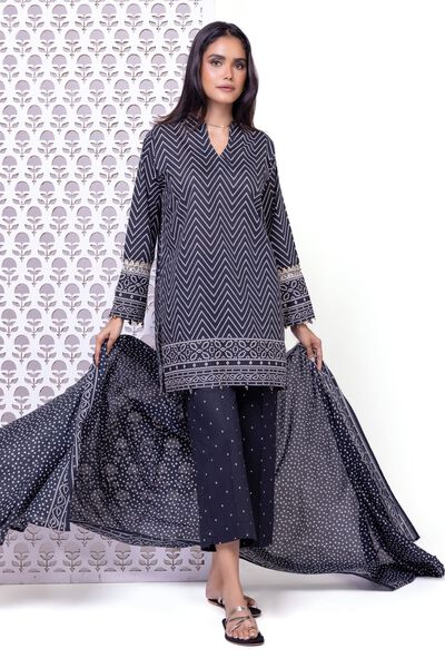  | Kurta | Embroidered | AED 100.00