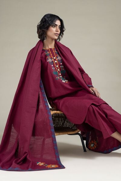 Embroidered | Khaddar | Kurta | AED 120.00