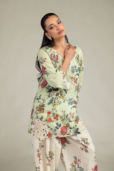 Embroidered | Cambric | Floral V-Neck Kurta | AED 200.00
