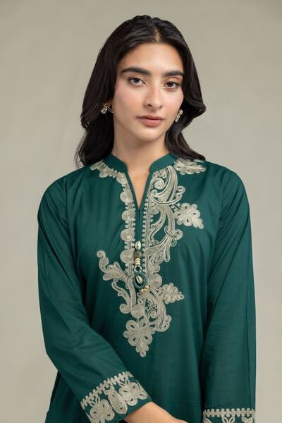 Embroidered | Cambric | Green Cambric Kurta | AED 200.00
