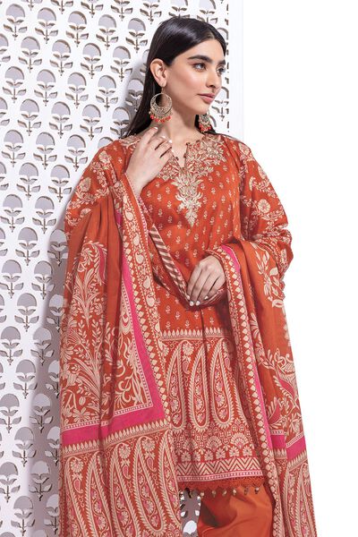 Lawn | Embroidered | Fabrics 3 Piece | AED 120.00