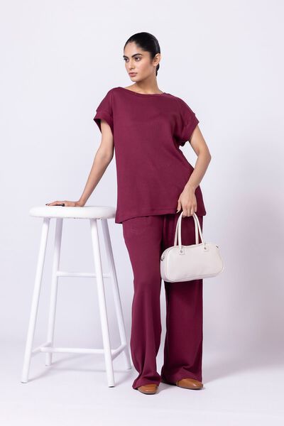 Dyed | Variegated Rib | T-shirt | AED 14.40