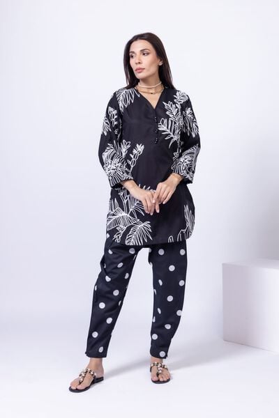 Embroidered | Dobby | Kurta | AED 70.00