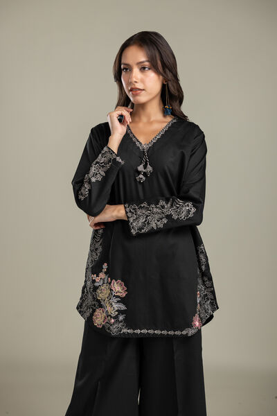 Embroidered | Textured Cotton | Kurta | AED 200.00