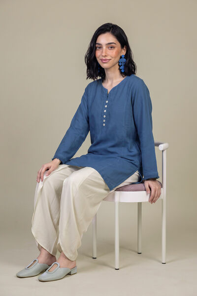 Dyed | Viscose | Solid Blue Kurta | AED 180.00