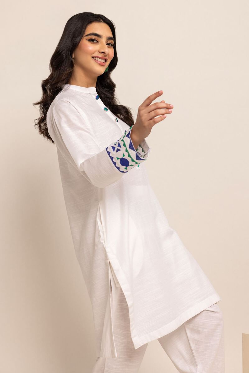  | Kurta | Embroidered | null
