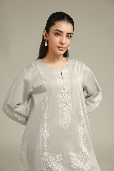 Printed | Lawn | Lawn Tailored Set | AED 108.00