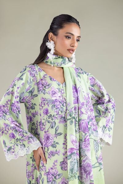 Embroidered | Cambric | Floral V-Neck Kurta | AED 75.00