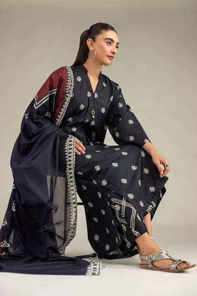 Printed | Cambric | Cambric Longline Kurta | AED 180.00