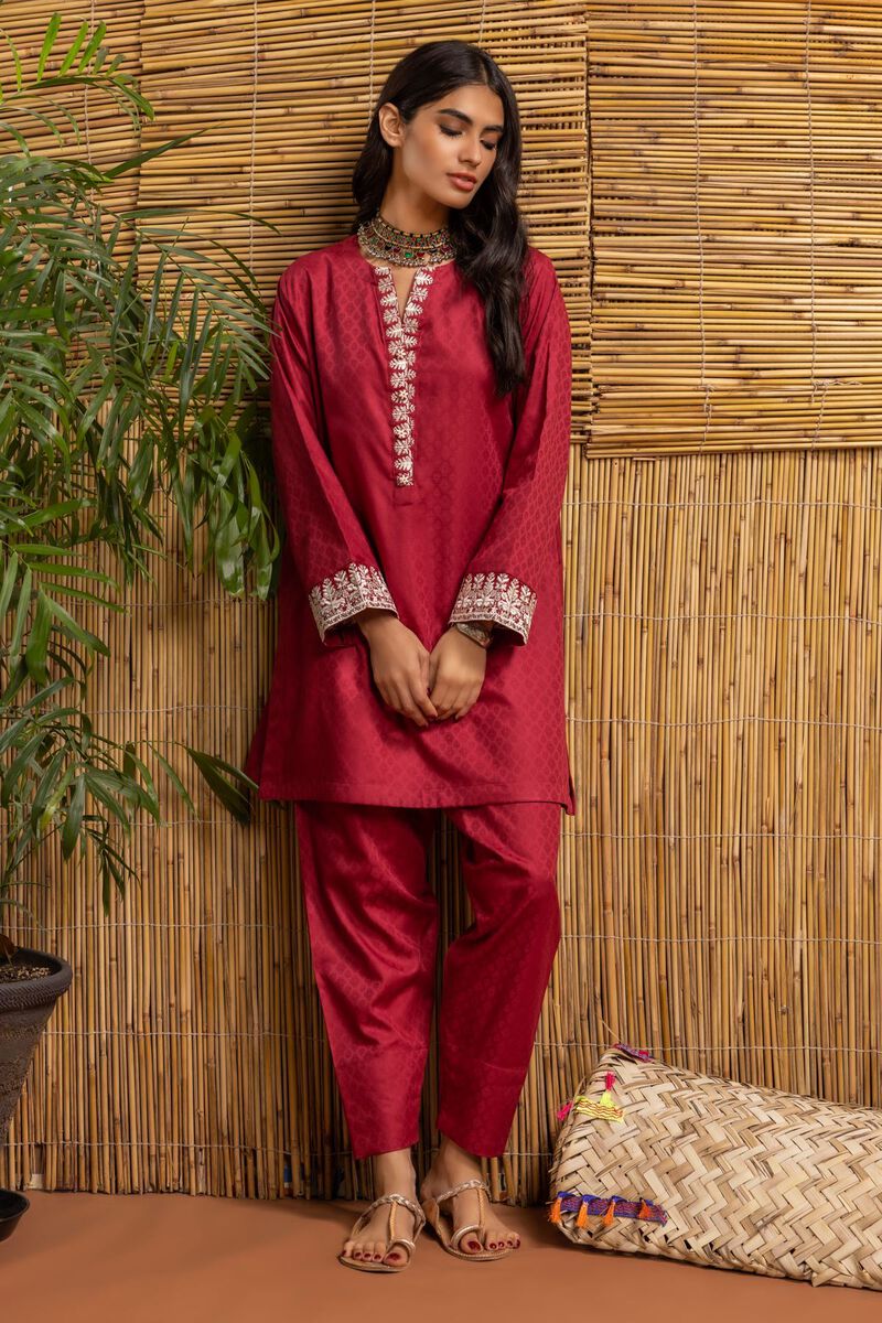  | Kurta | Embroidered | null