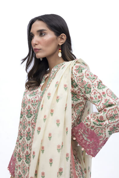 Embroidered | Lawn | Fabrics 3 Piece | AED 160.00