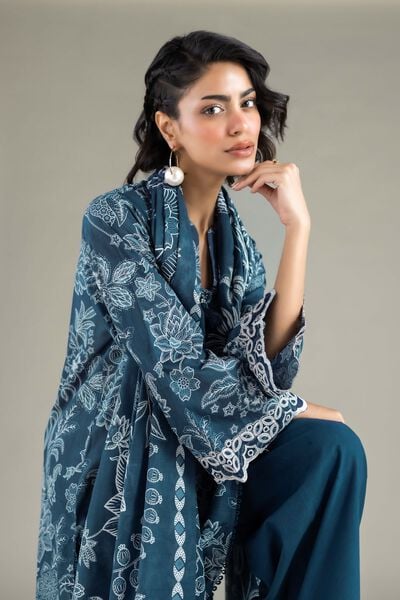 Embroidered | Lawn | Three Piece Suit | AED 280.00