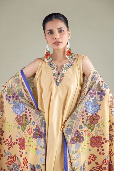 Embroidered | Cambric | Kurta | AED 150.00