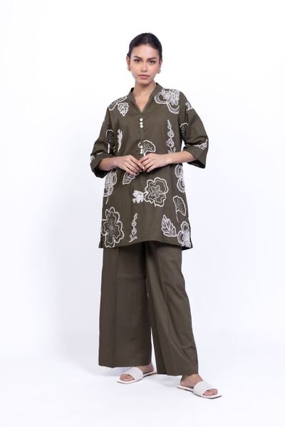 Embroidered | Cotton Dobby | Kurta | AED 140.00