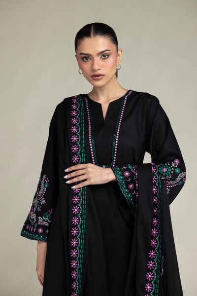 Embroidered | Lawn | Black Lawn Dupatta | AED 150.00