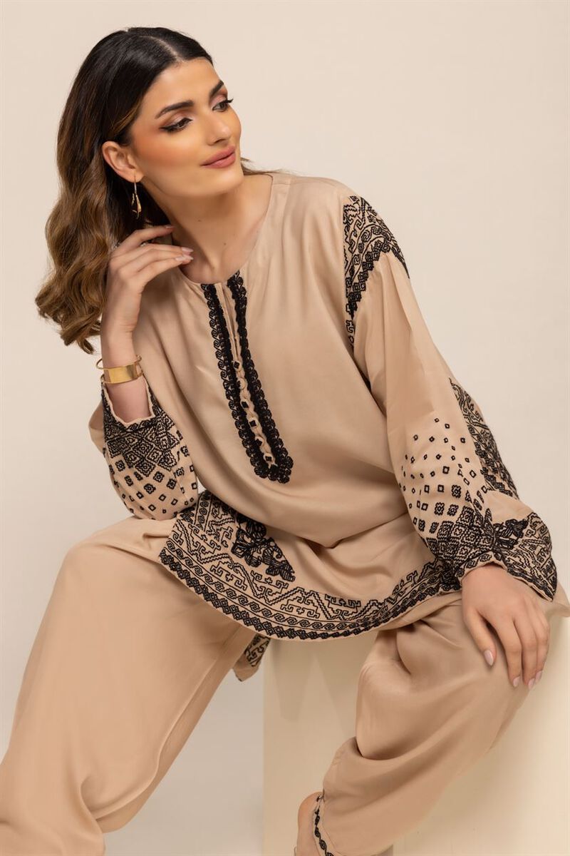  | Kurta | Embroidered | null